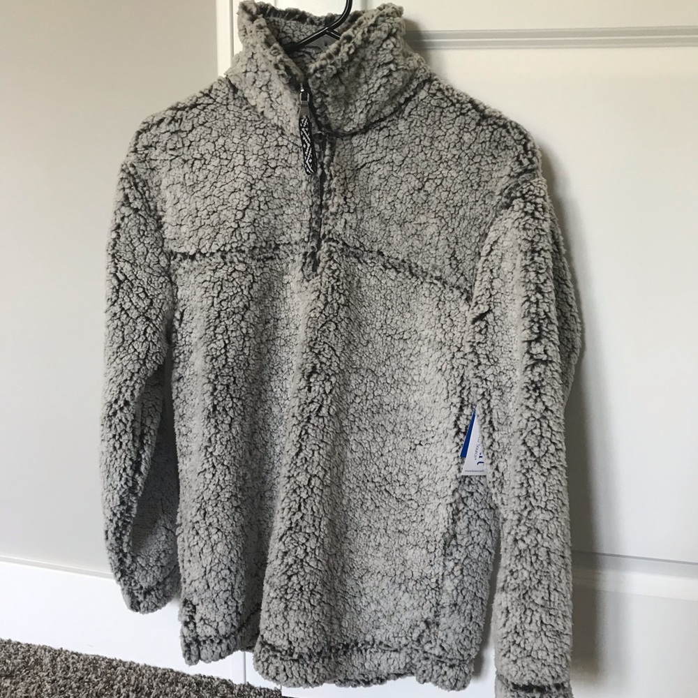 Grey Sherpa pullover